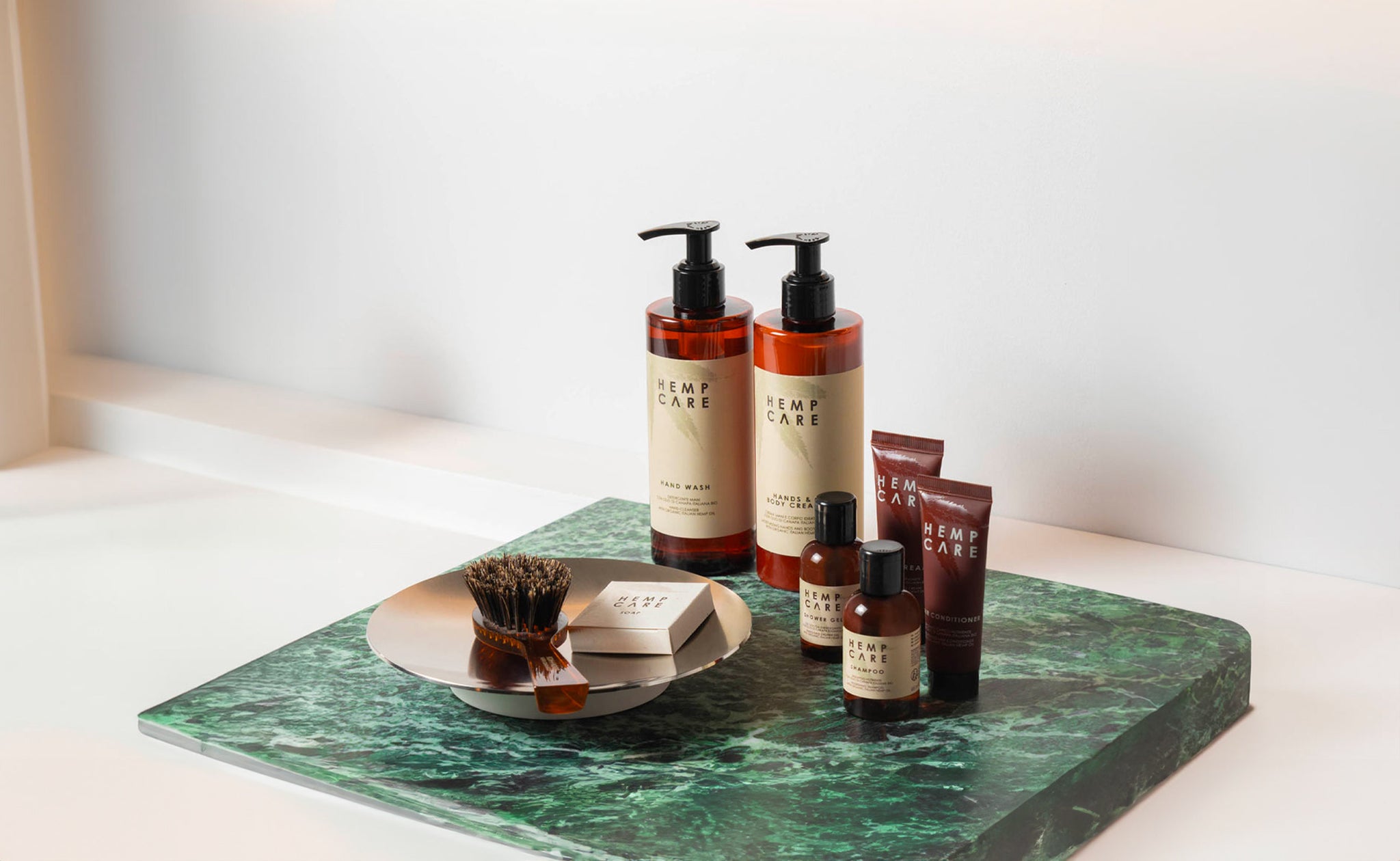 HEMP CARE Balsamo per Capelli 300 Ml