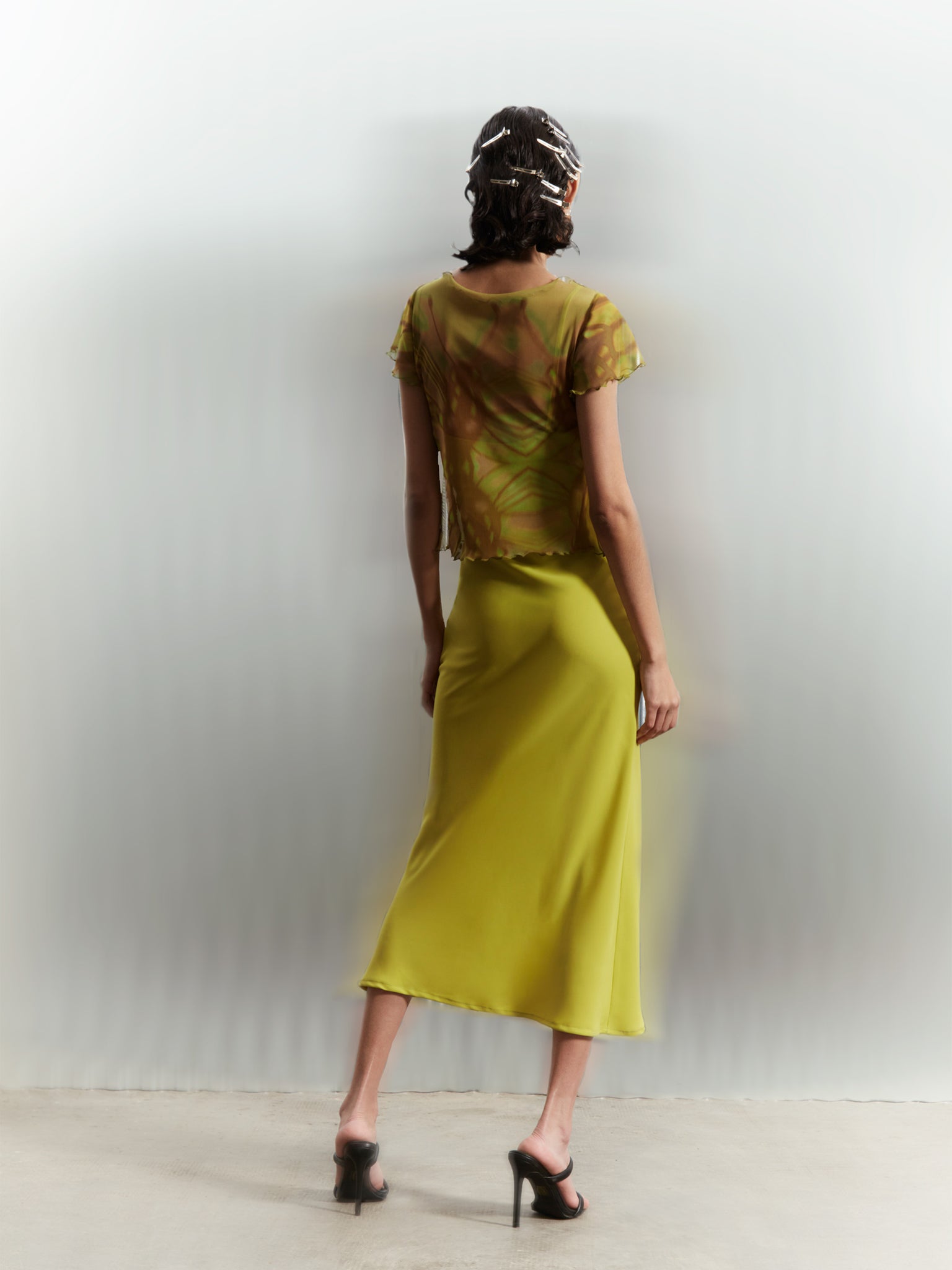 Jennifer dress Green - Carmen Says
