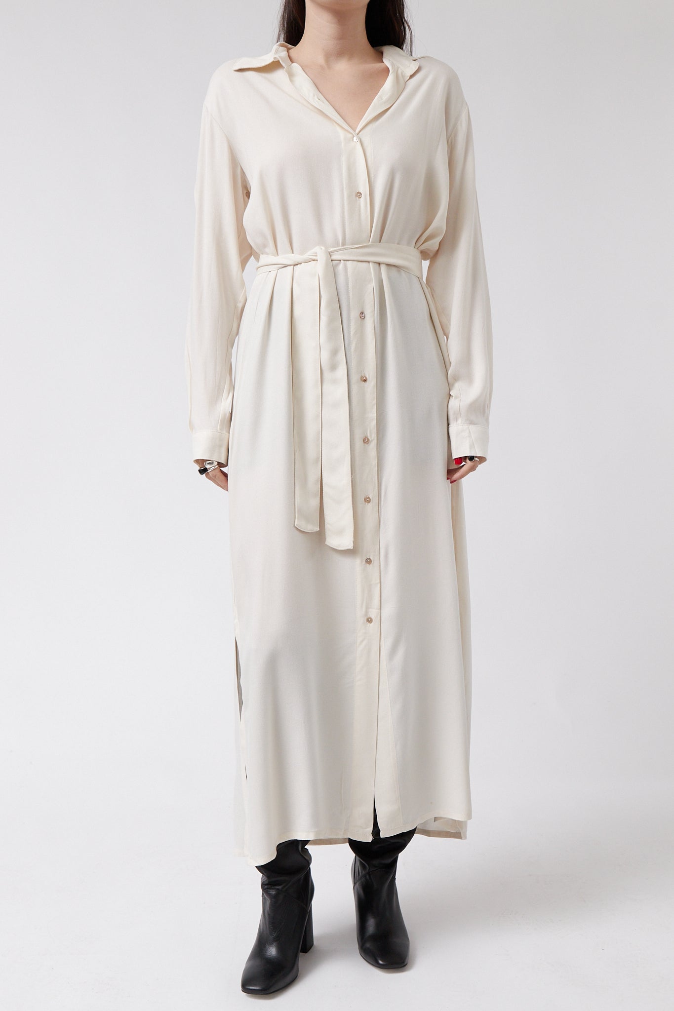 Abito color crema Sasanqua