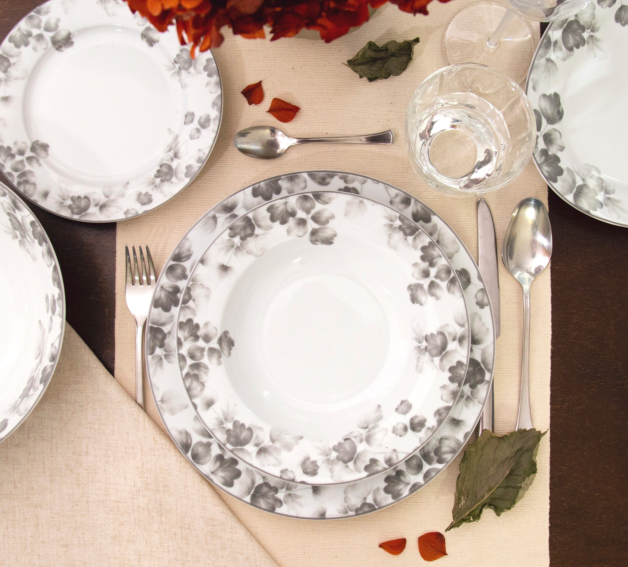 Set 6 piatti piani porcellana Foliage grigio 88404