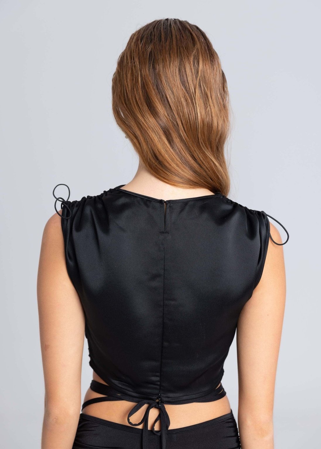Top corto in raso - Nero