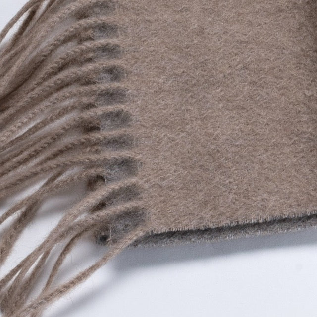 Sciarpa "Biella Frange" colore beige/grigio