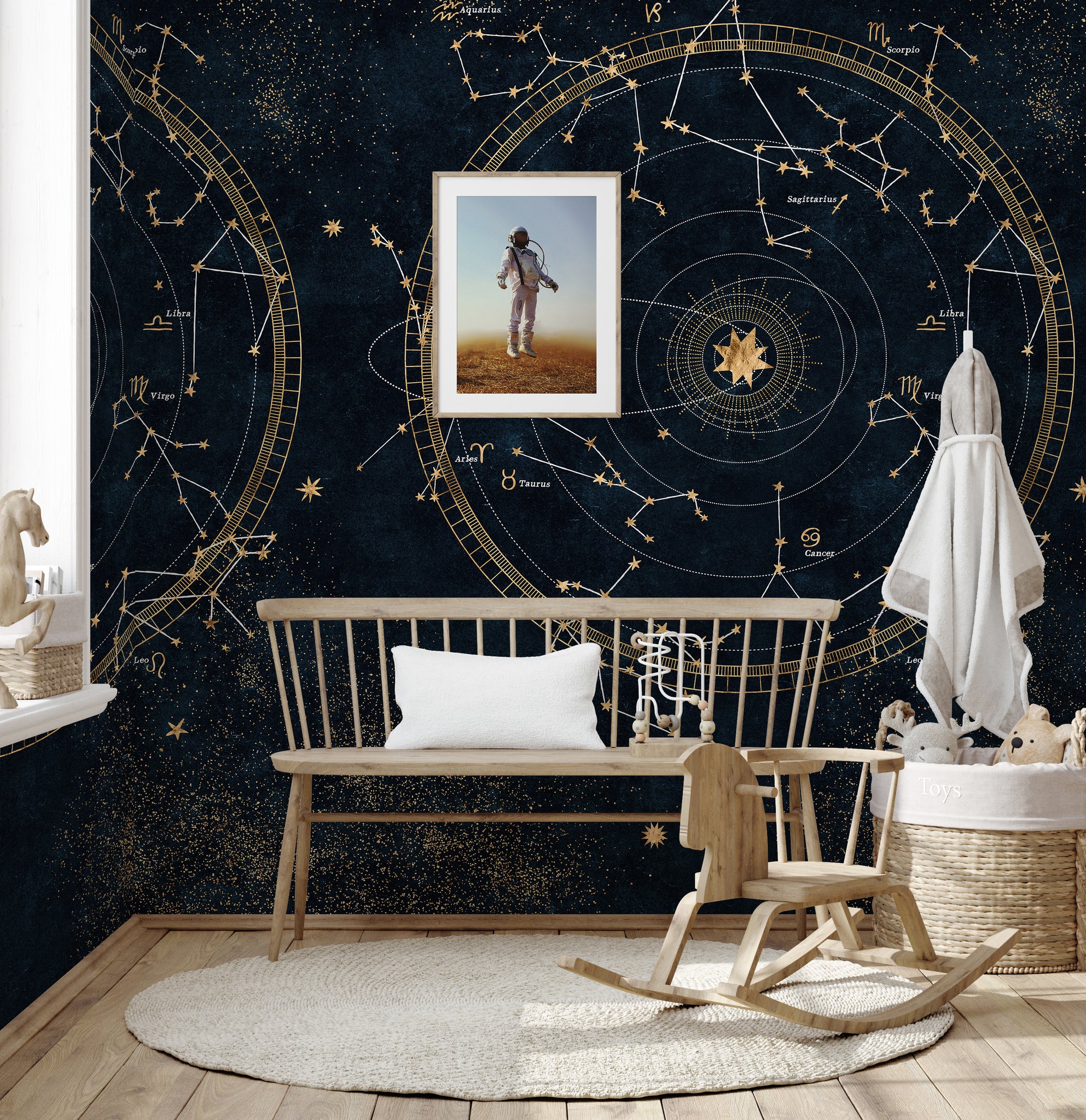 Carta da Parati Costellazioni Dorate su Sfondo Stellato - 2 rotoli di carta 90 cm x 260 cm - 4.68 mq