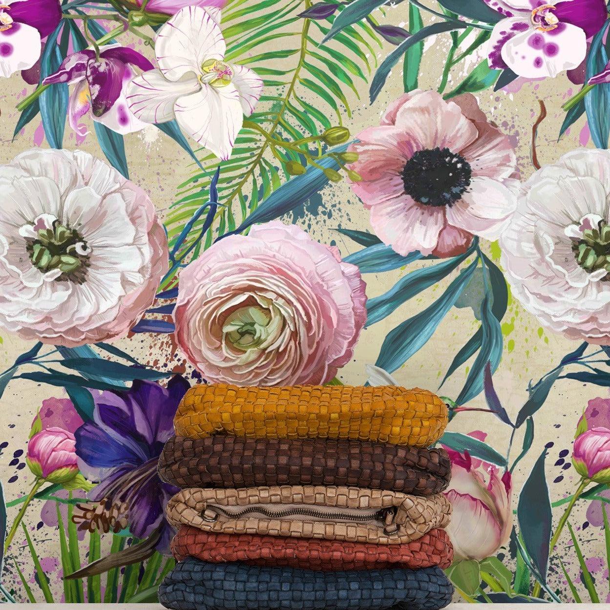 Carta da Parati Floreale con Fiori Rosa - 8 fogli - 5,60 mq