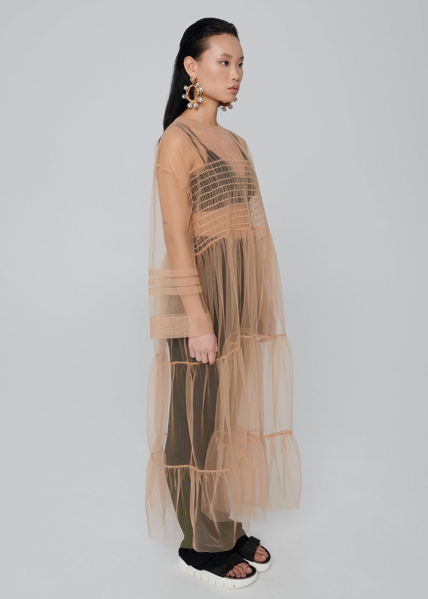 Abito lungo oversize a strati in tulle - Beige