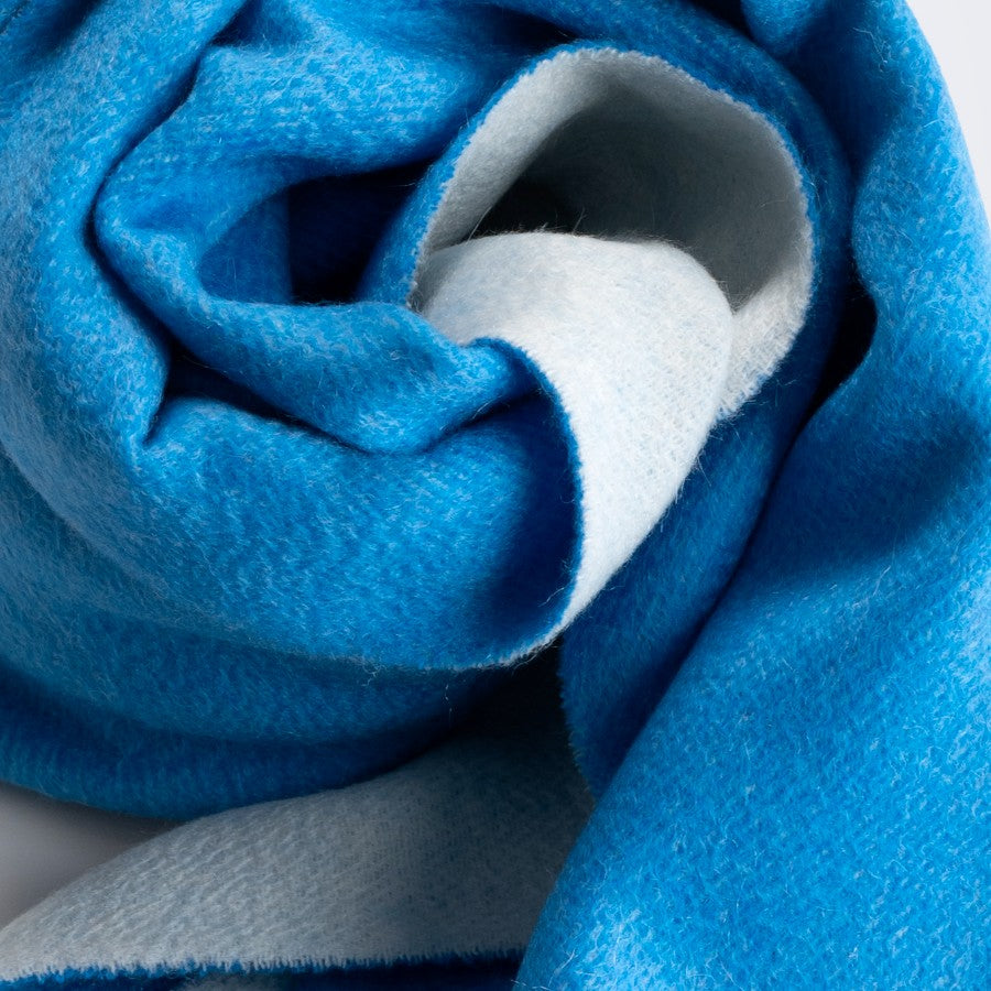 Sciarpa "Biella Frange"  colore blu elettrico