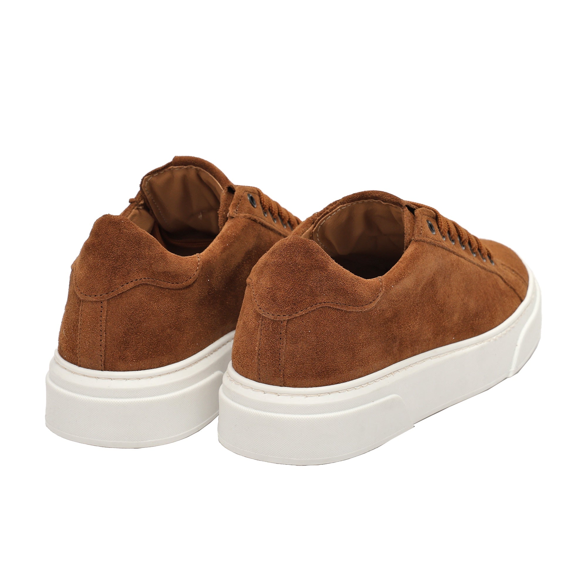 Sneakers stringate in vera pelle scamosciata tabacco