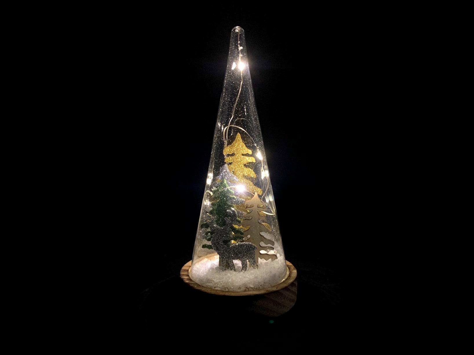 Cono in vetro Natale con led su base legno h 22,5