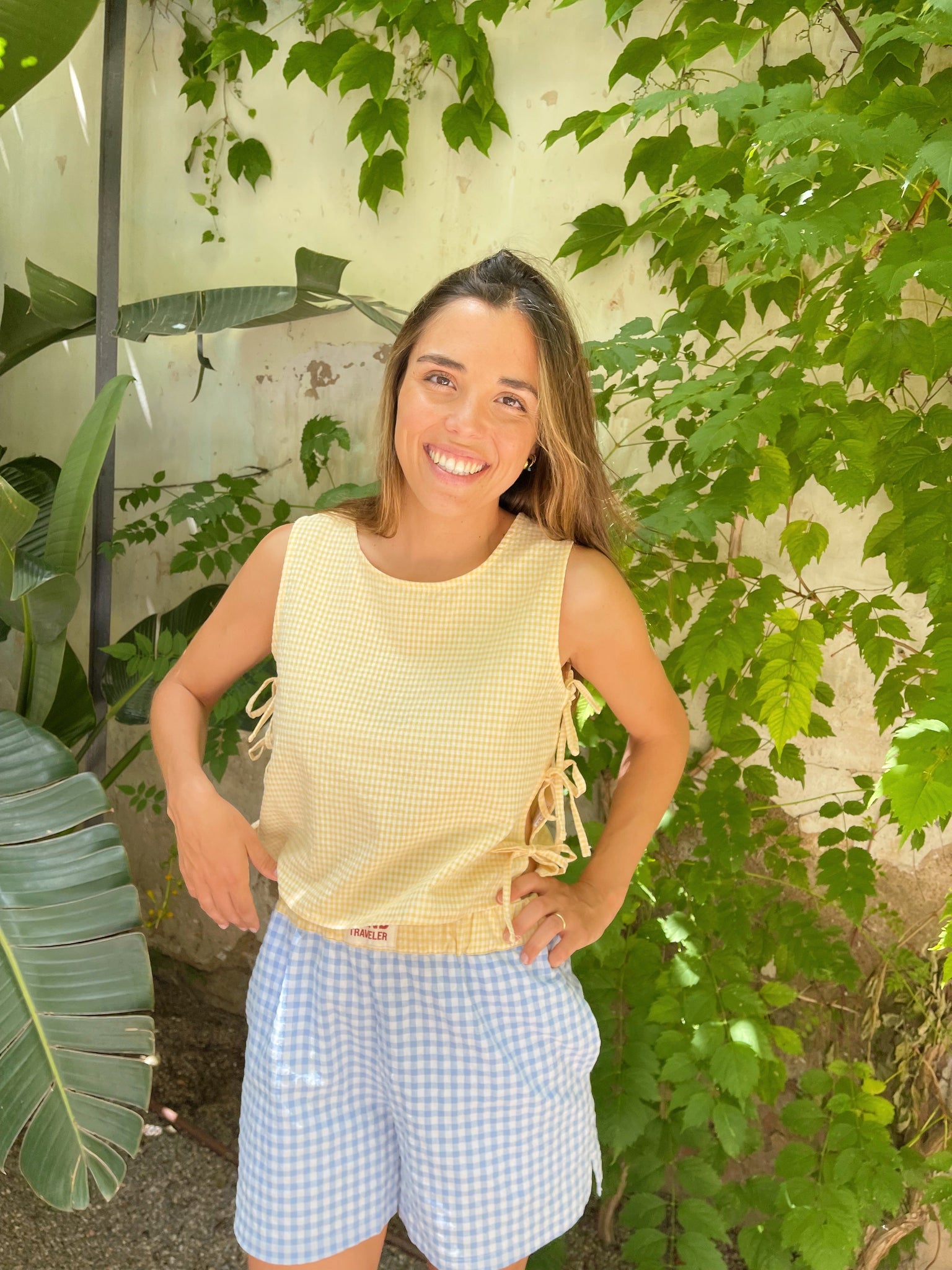 Top giallo Vichy di Claudia