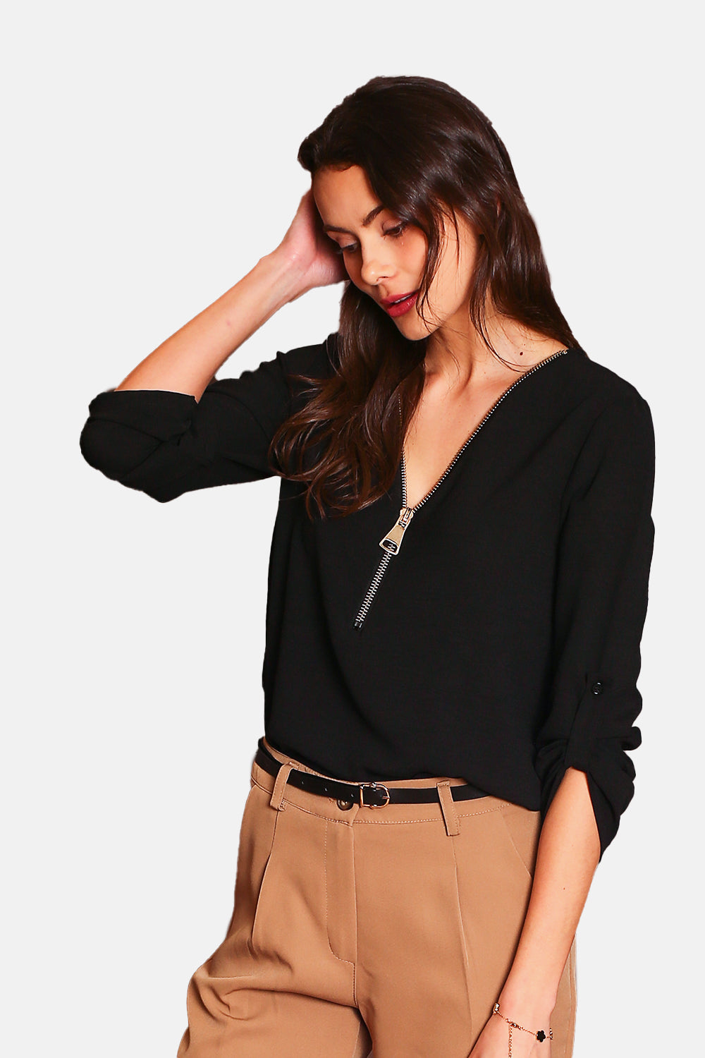 Maglia con scollo a V e maniche con cerniera a 3/4 NERO