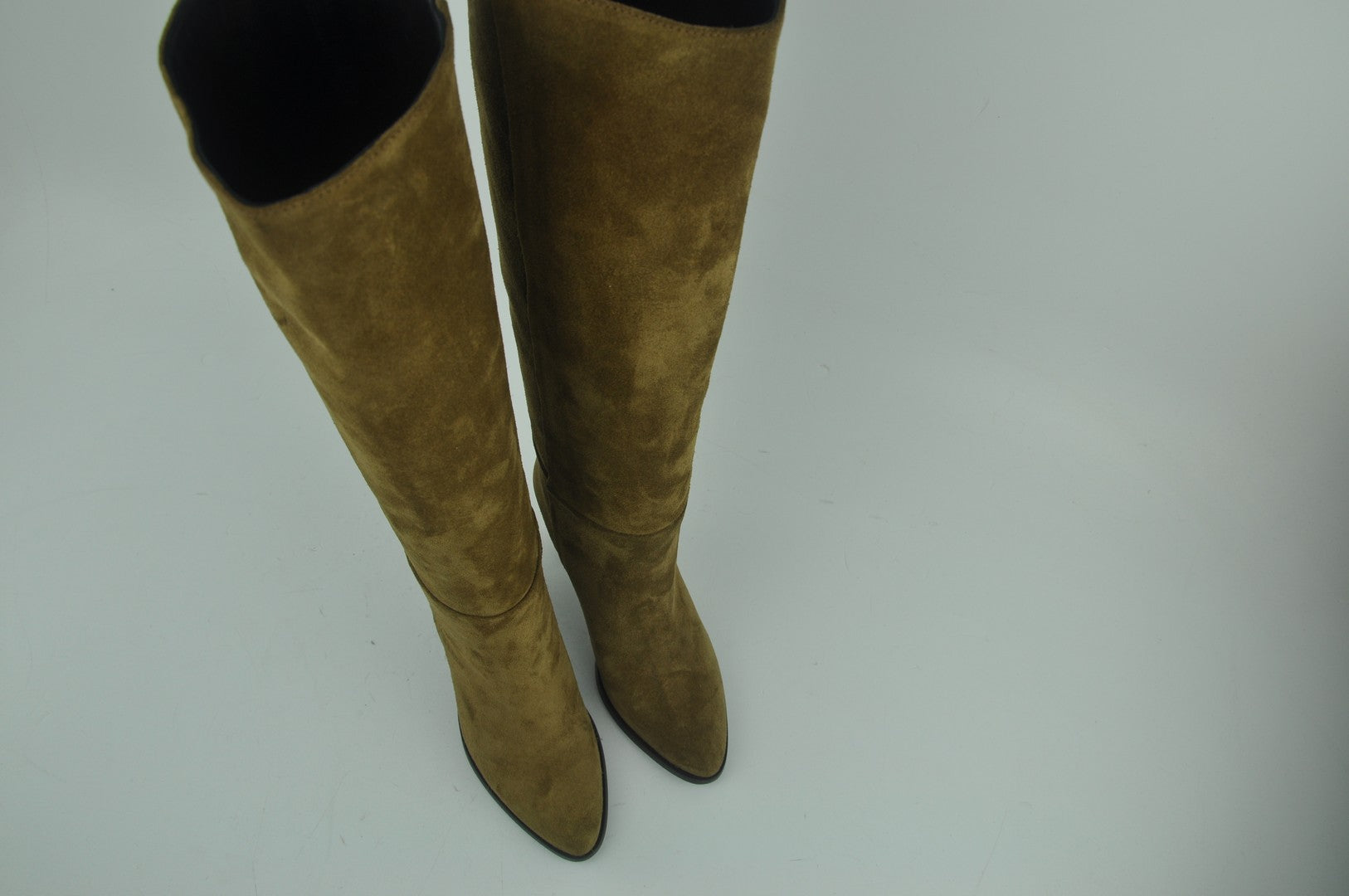 AR 242 CAMOSCIO PECAN