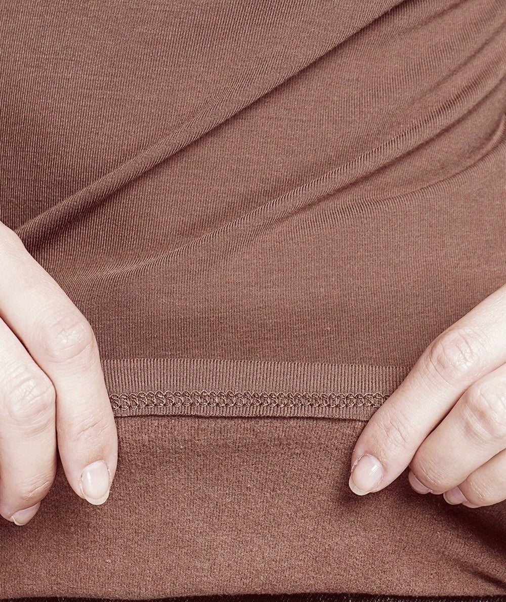 Maglione a collo alto con pelliccia termica e maniche lunghe Caffè