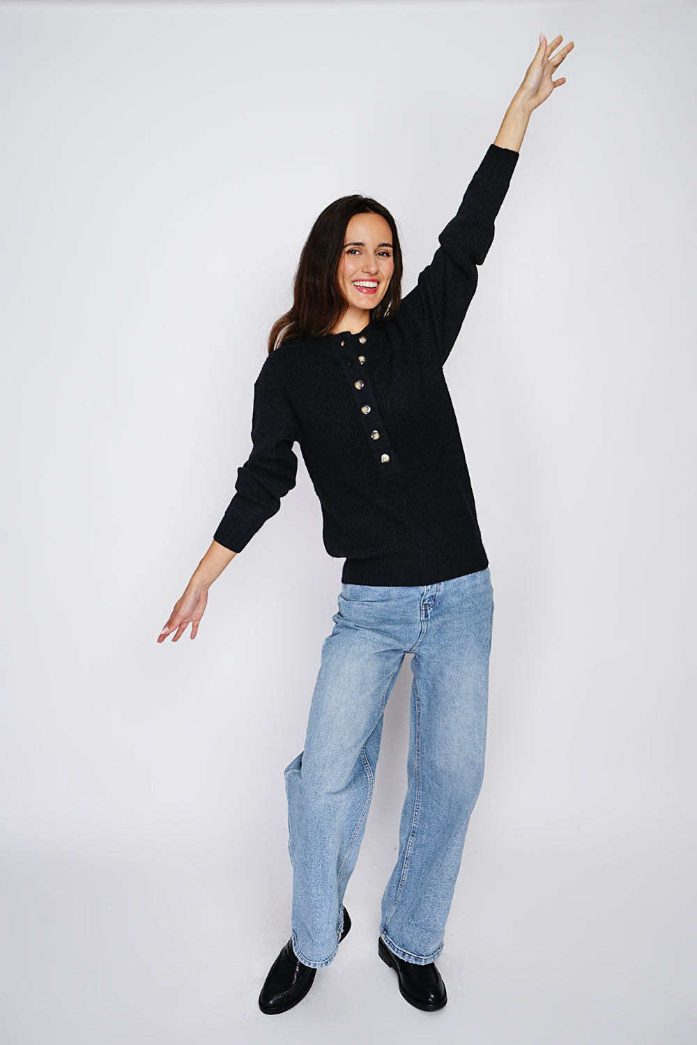 Maglione a collo alto, abbottonatura elegante, maglia a coste Nero