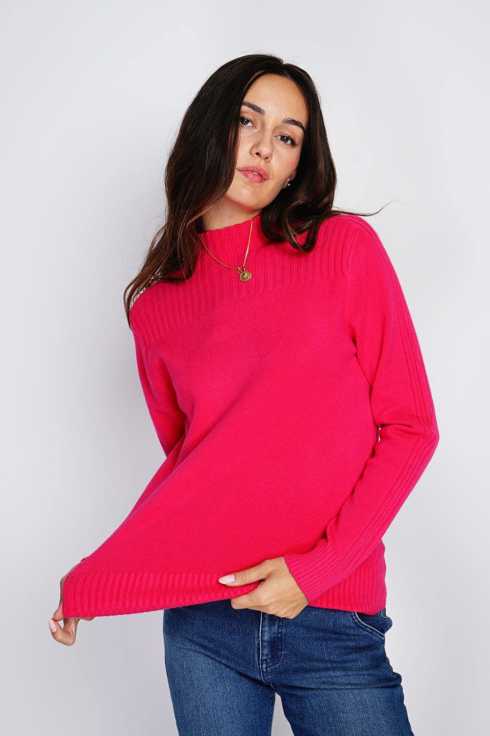 Maglione a coste con collo alto e maniche lunghe Fucsia