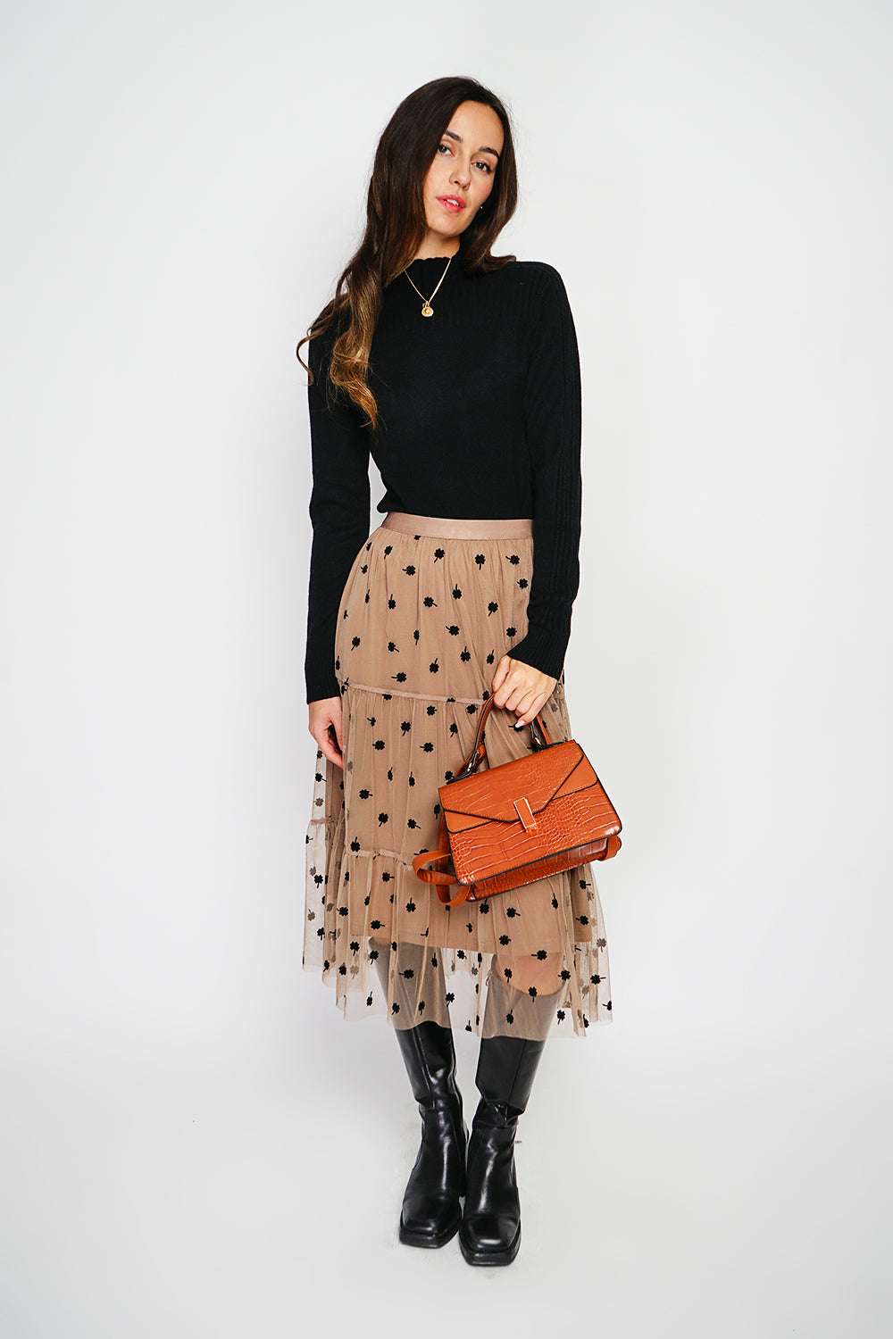 Maglione a coste con collo alto e maniche lunghe Nero