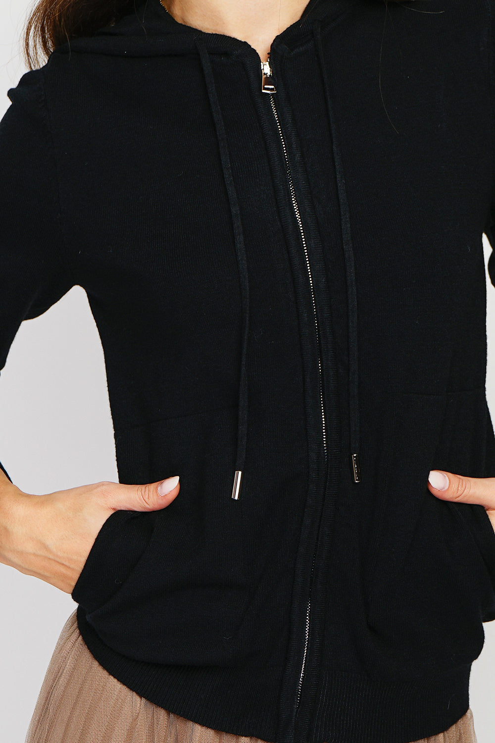 Gilet con cappuccio e cerniera, tasche anteriori, maniche lunghe, tessuto a maglia a 3 strati Nero