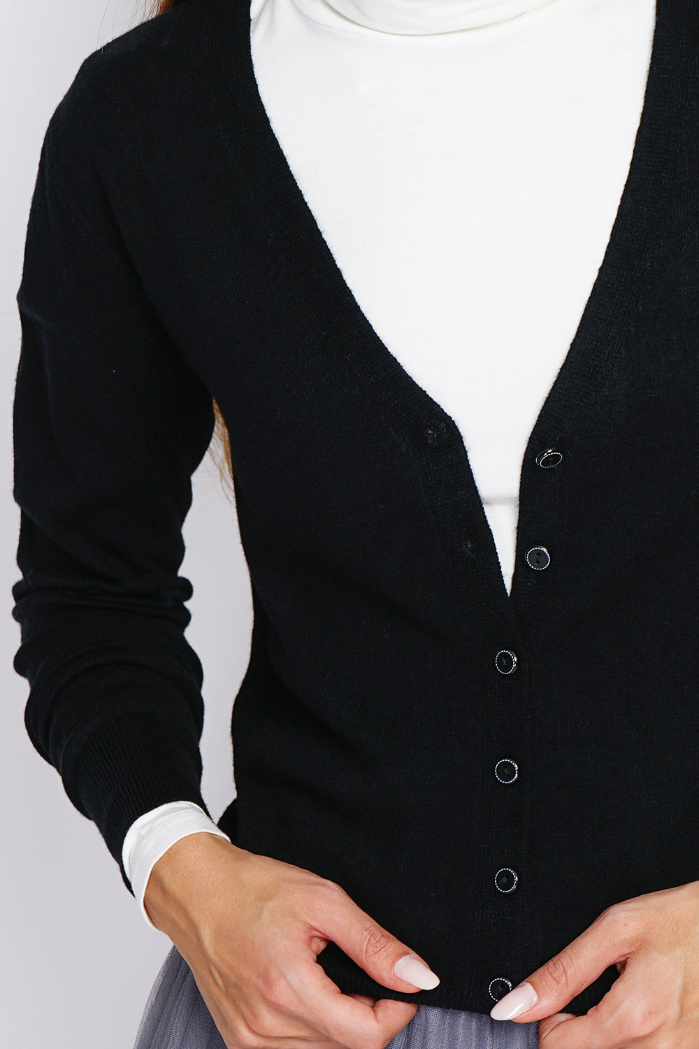 Cardigan classico con scollo a V in maglia a 3 fili e maniche lunghe NERO
