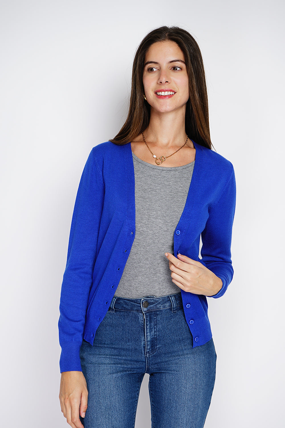 Cardigan classico con scollo a V in maglia a 3 fili e maniche lunghe REALE