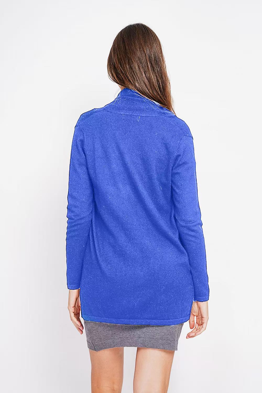 Cardigan lungo con collo a scialle, tasche anteriori e maniche lunghe in 2 fili Reale
