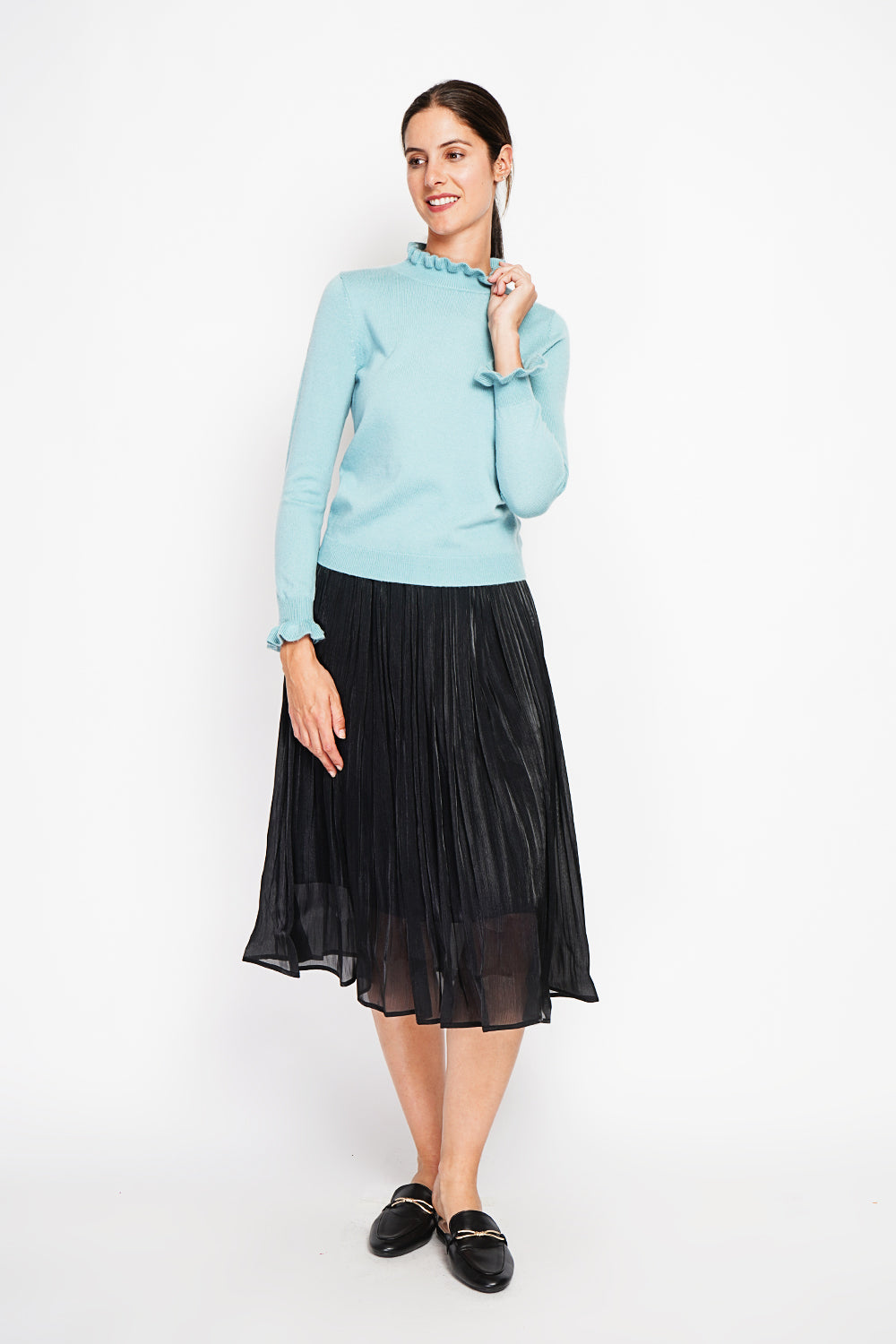 Maglione a collo alto con volant e maniche lunghe con volant Turchese