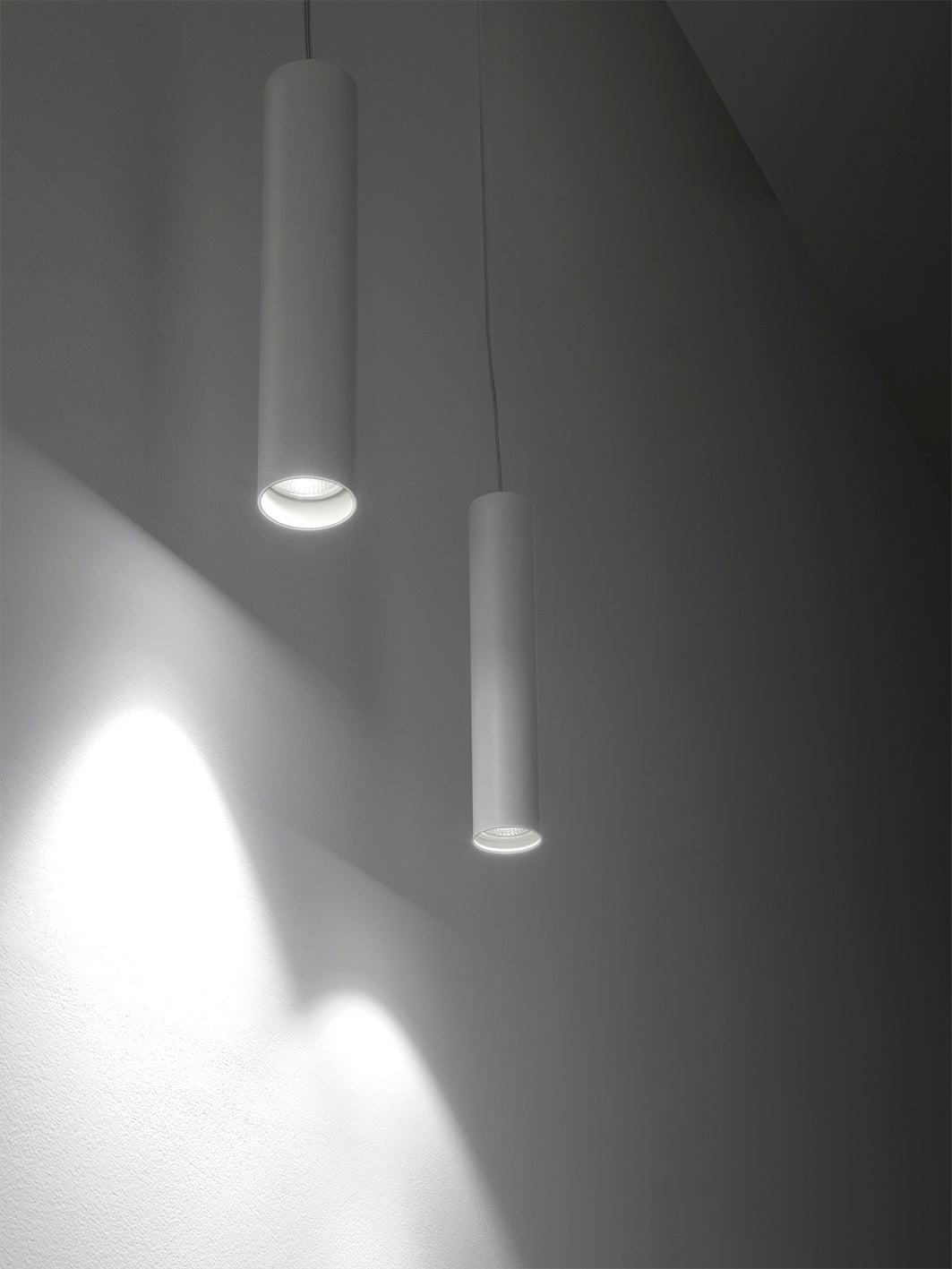 Lampada a sospensione AXIOM - Bianco 1