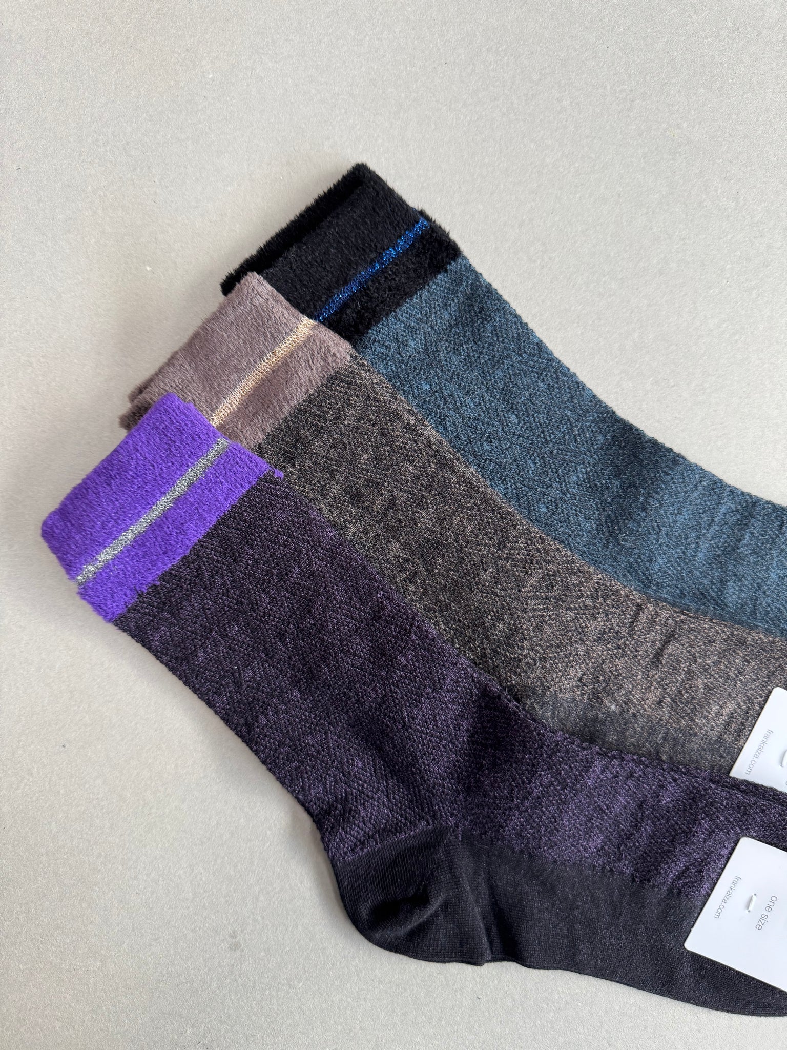REMIGTON - VELVET CUFF