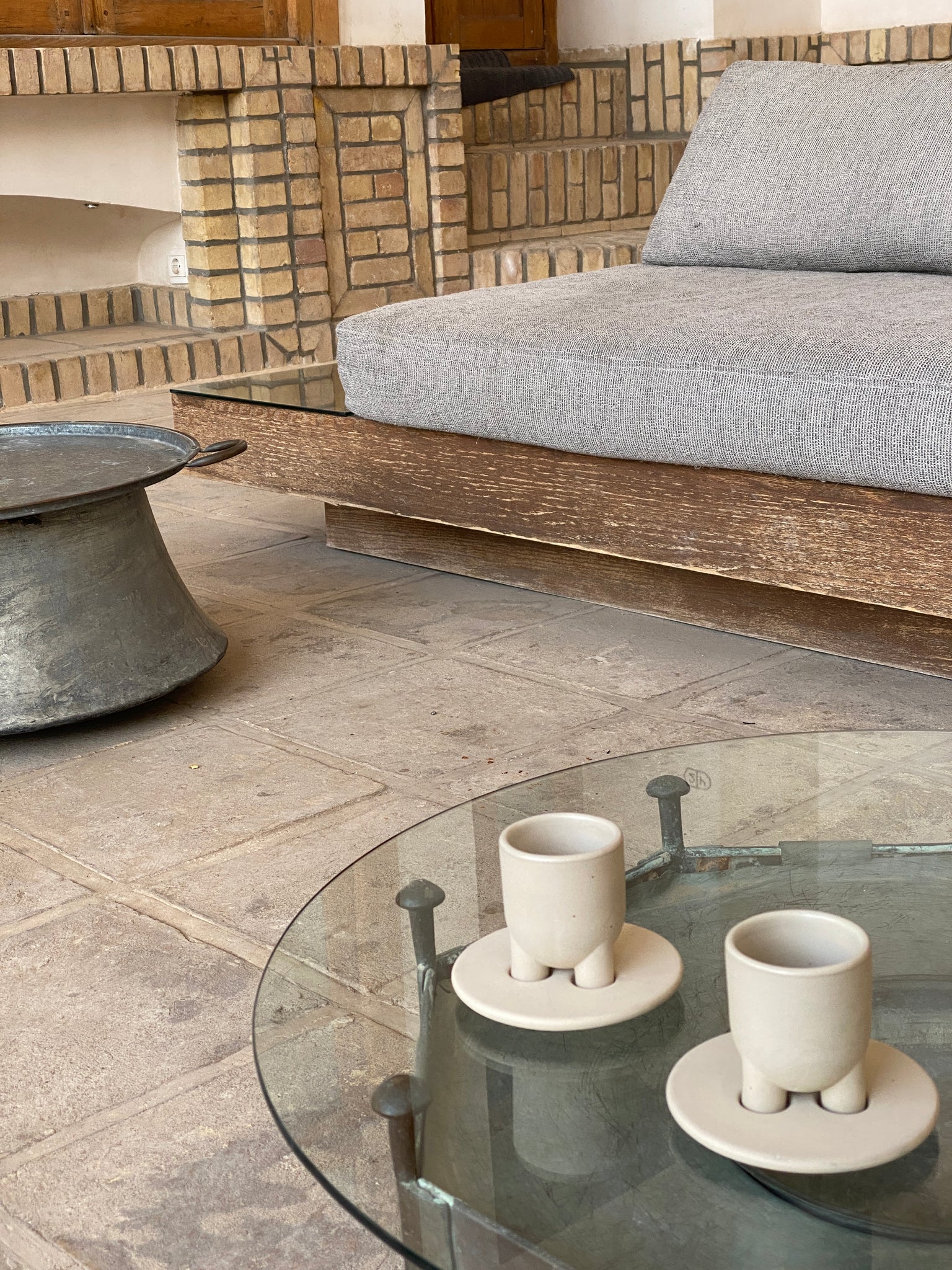 CUP WITH SAUCER - OFF WHITE