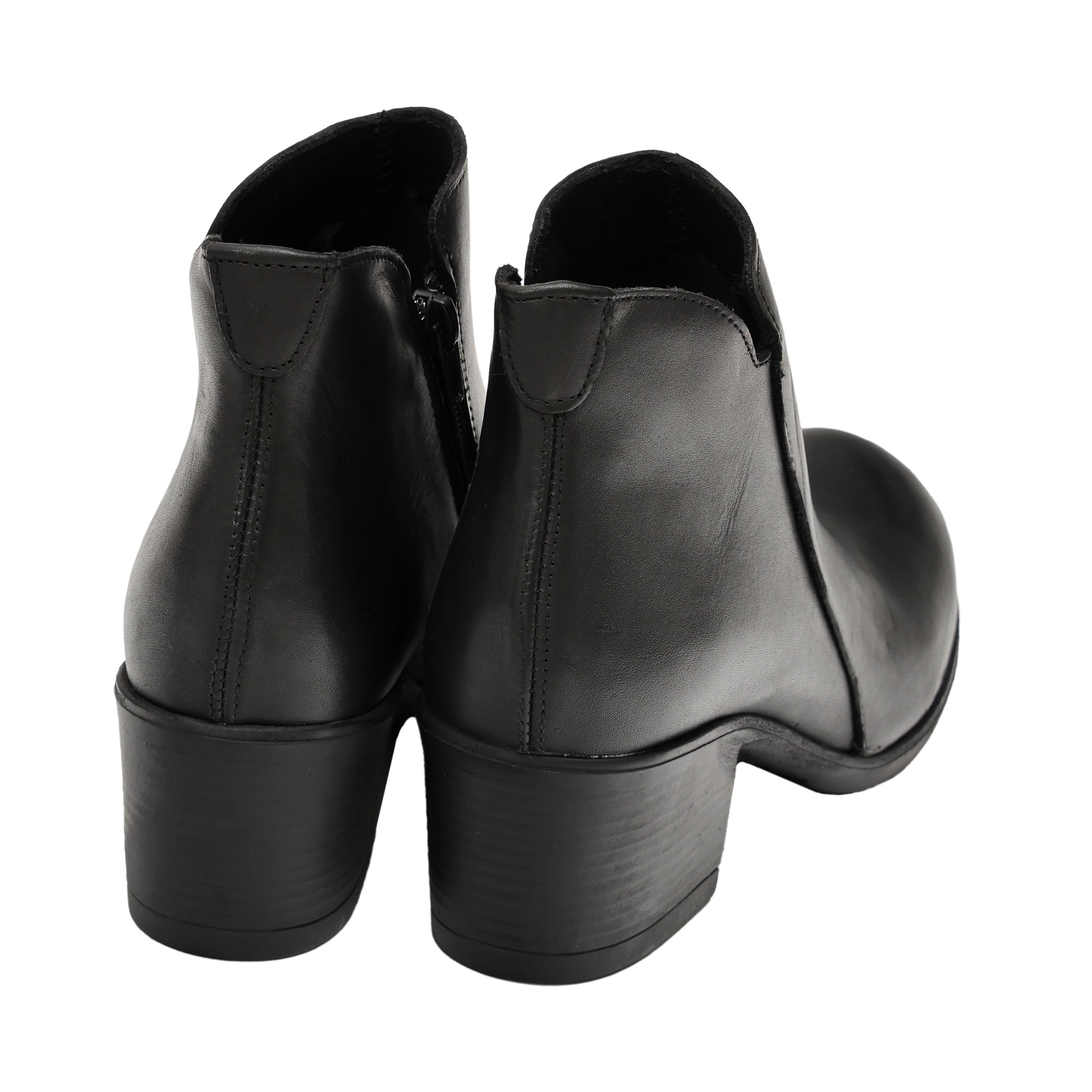 Tronchetto in Vera Pelle con Tacco Comodo Nero