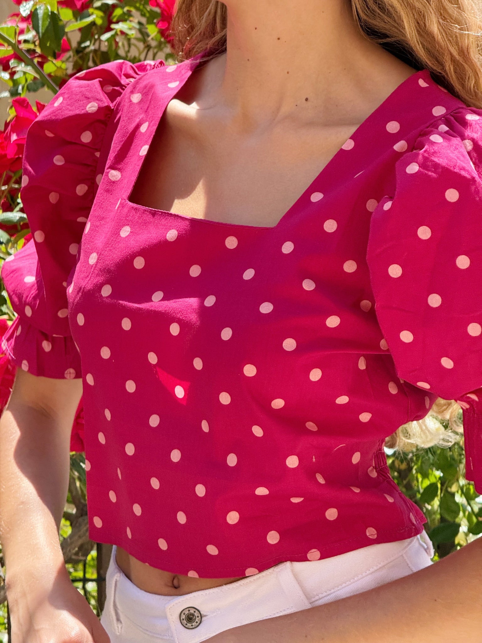 Blusa Carmi a pois bordeaux