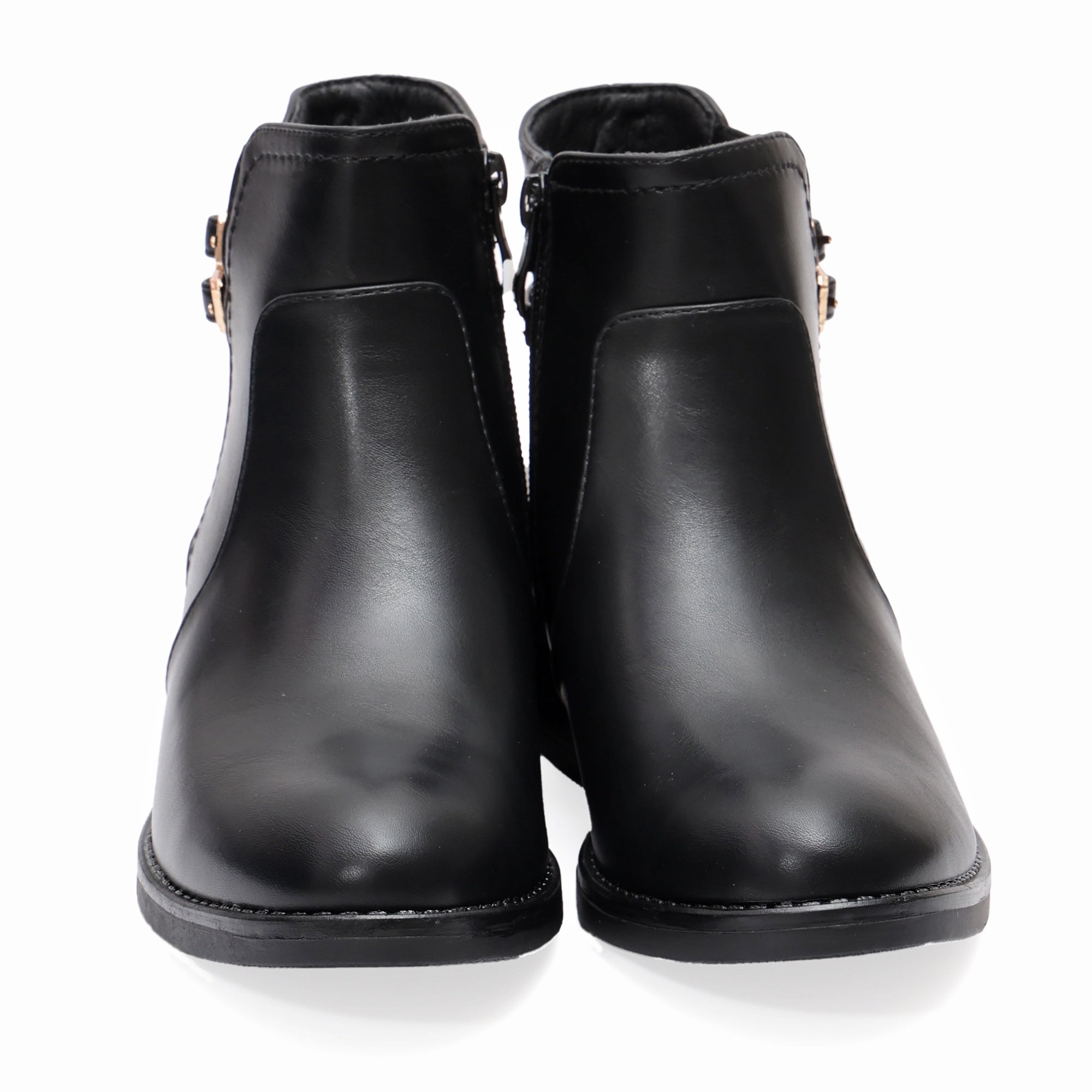 Stivaletti in simil pelle con fibbia dorata e elastico laterale Nero