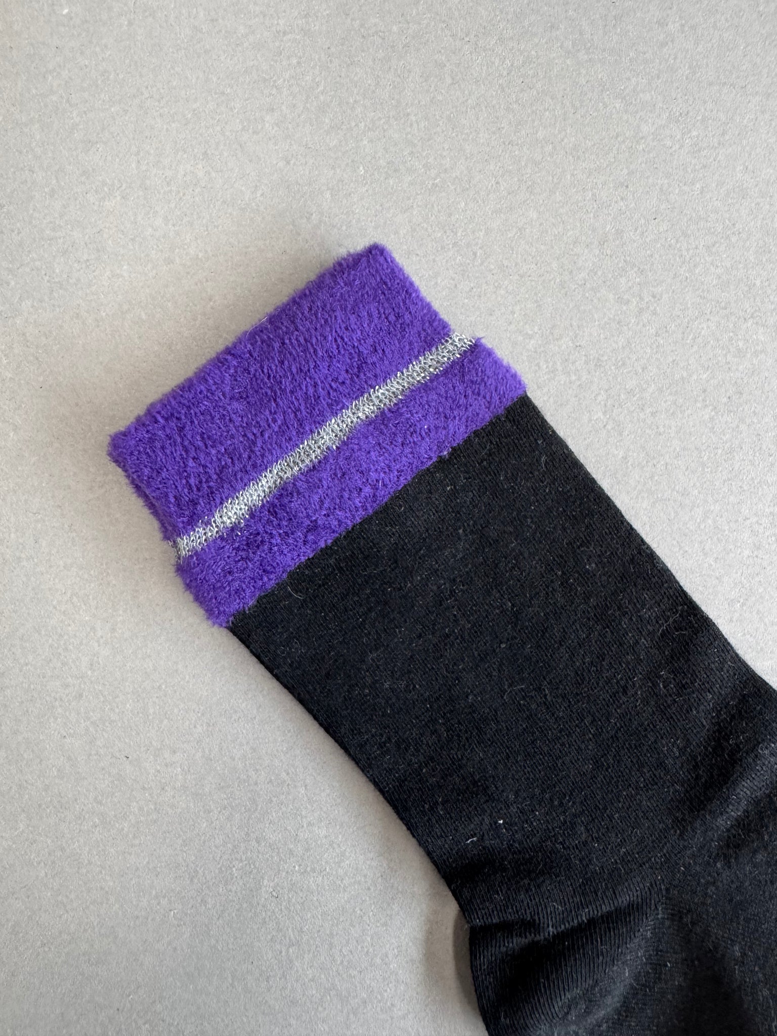 RIMPART - VELVET CUFF