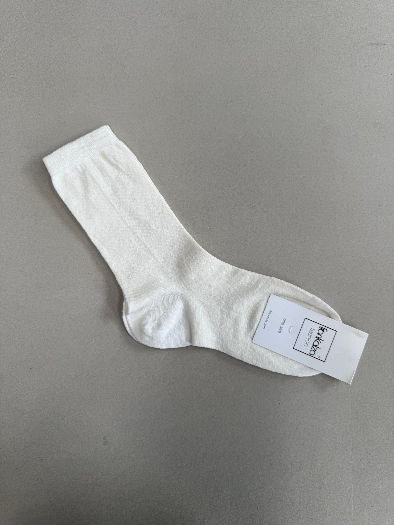 MARTIN (w/linen)