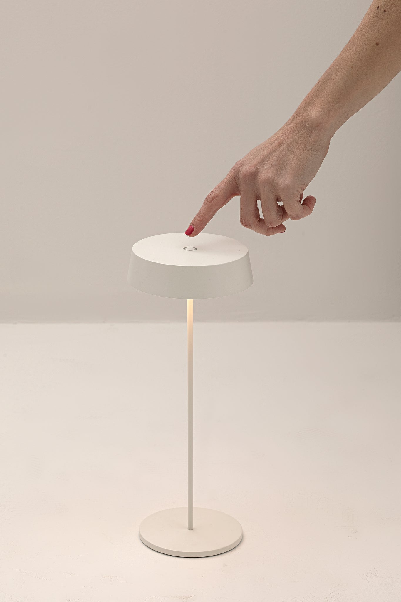 Lampada da tavolo INEMURI - Bianco