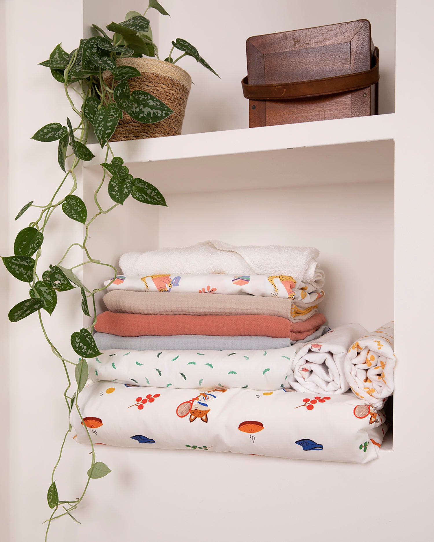 KIDS FITTED SHEET LEOPARD, THE WRITER