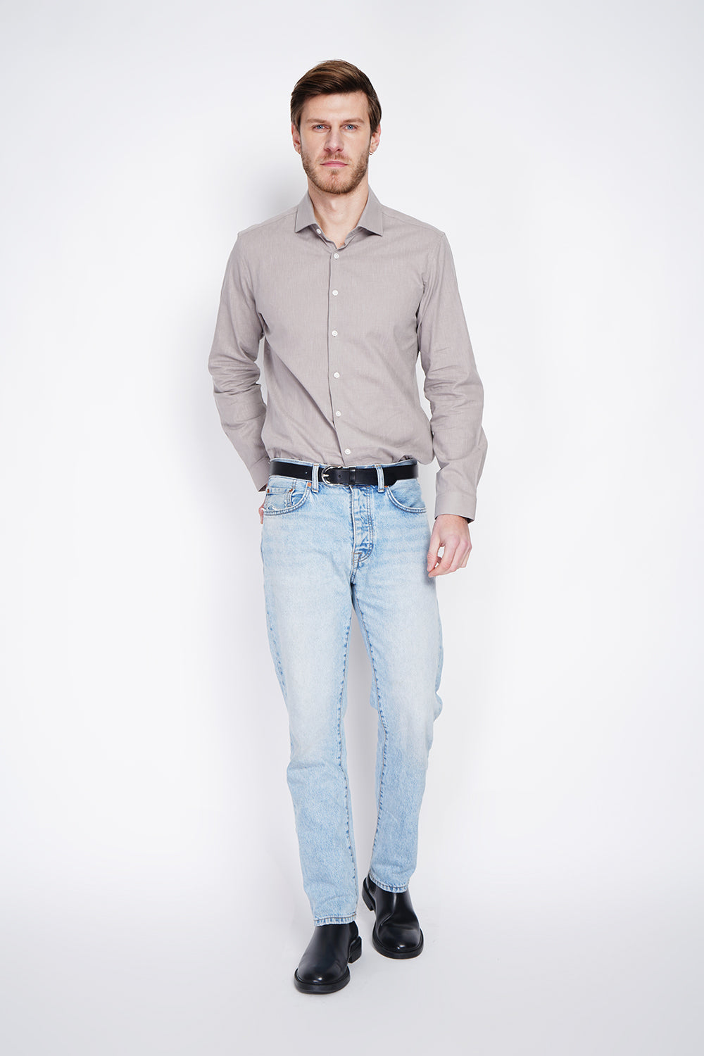 Camicia con collare italiano colore Marrone