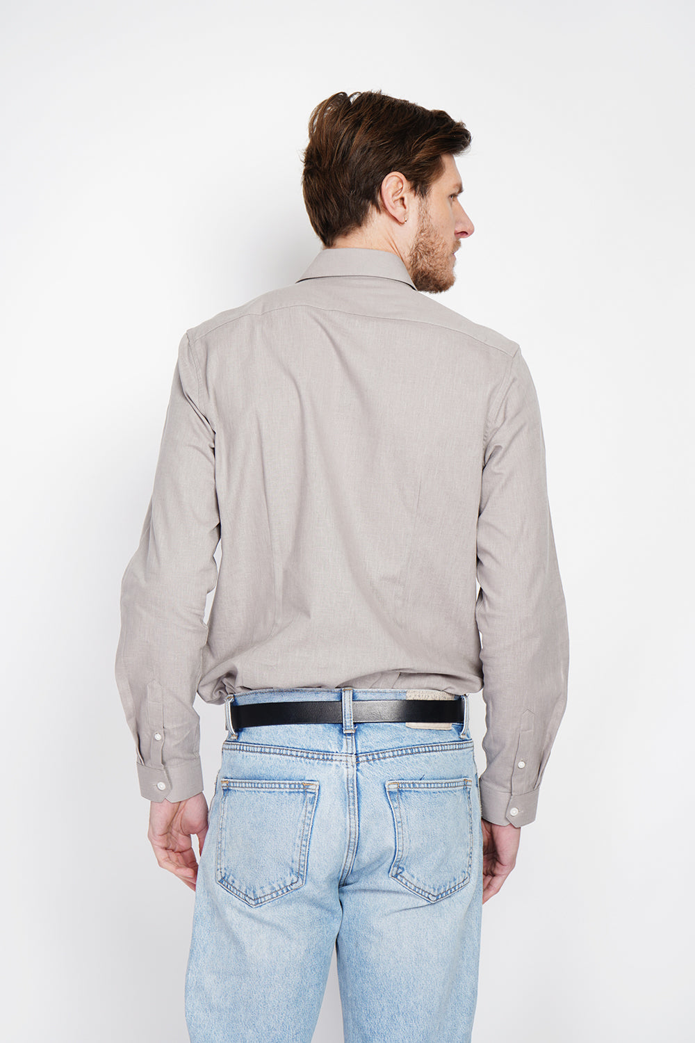 Camicia con collare italiano colore Marrone