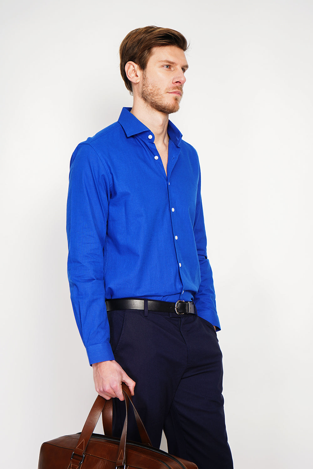 Camicia con collare italiano colore Blu Reale
