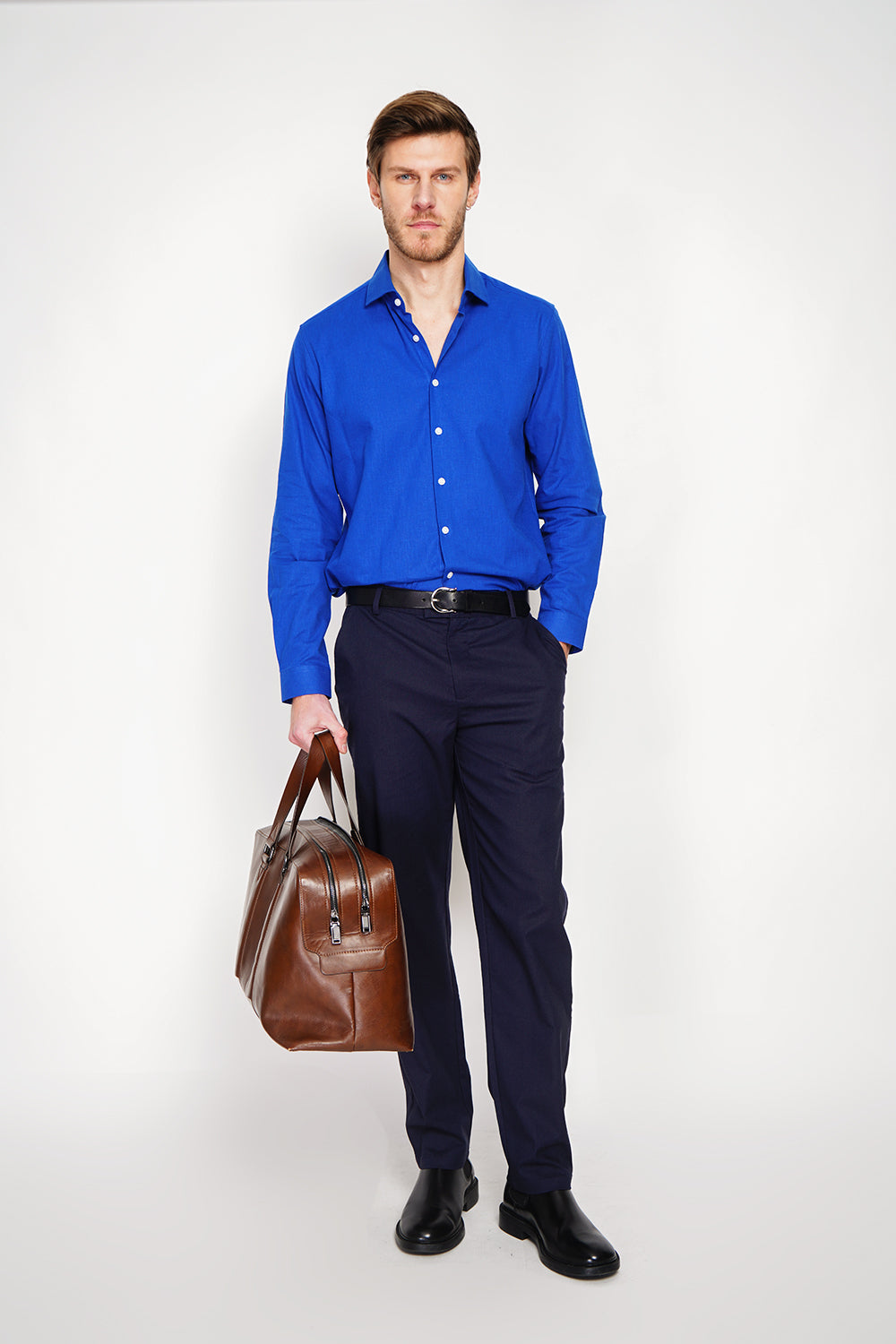 Camicia con collare italiano colore Blu Reale