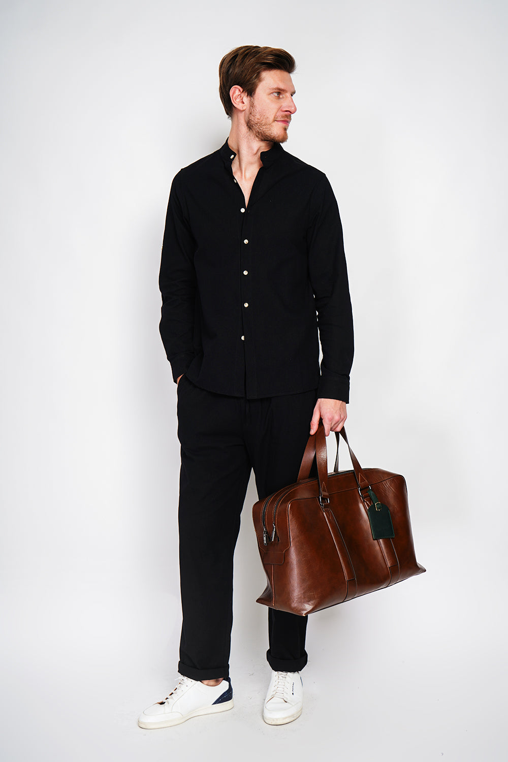 Camicia colore Nero