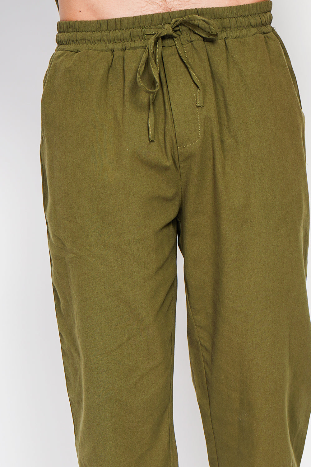 Pantalone elasticizzato colore Cachi
