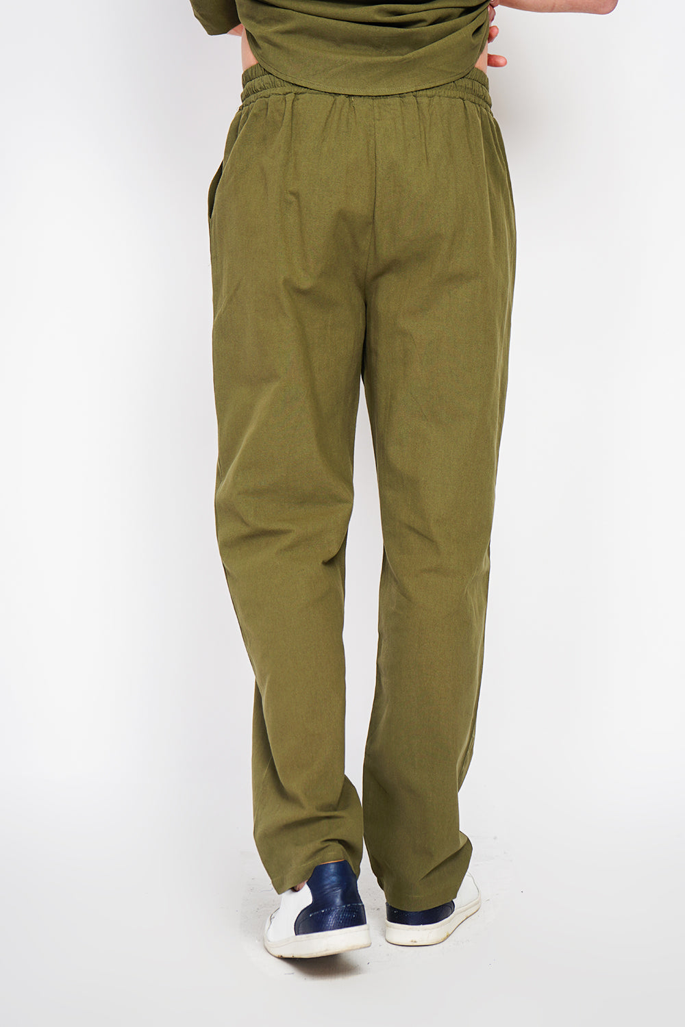 Pantalone elasticizzato colore Cachi