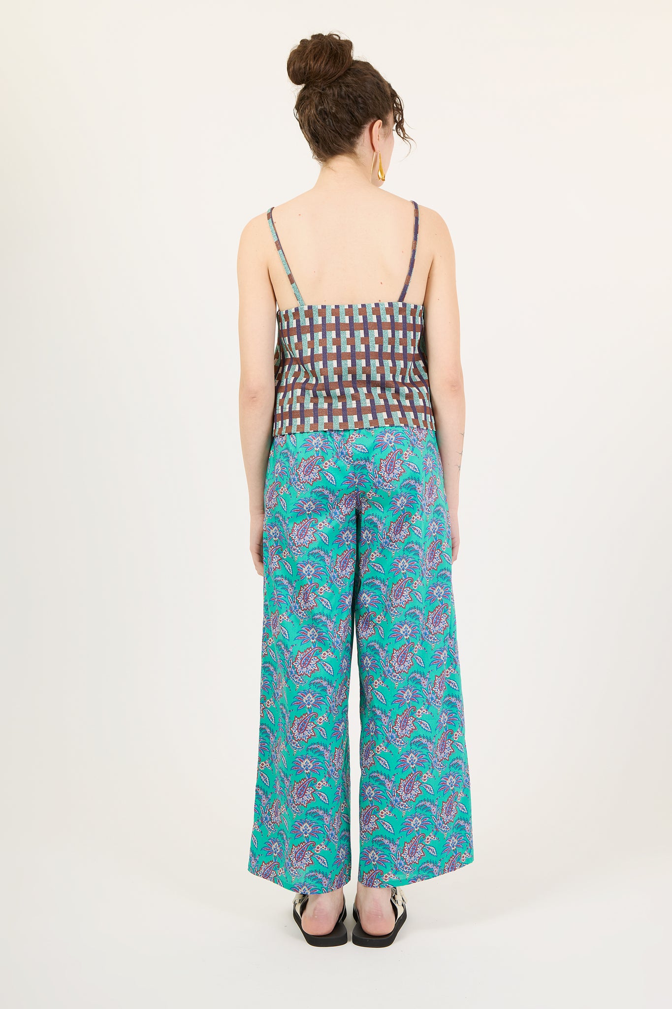 MANILA GEOMETRIC ACQUA