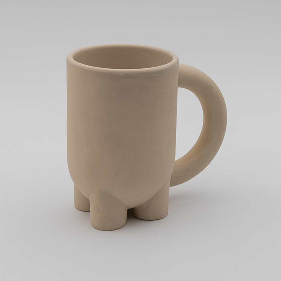 MUG WITH BIG HANDLE - OFF WHITE