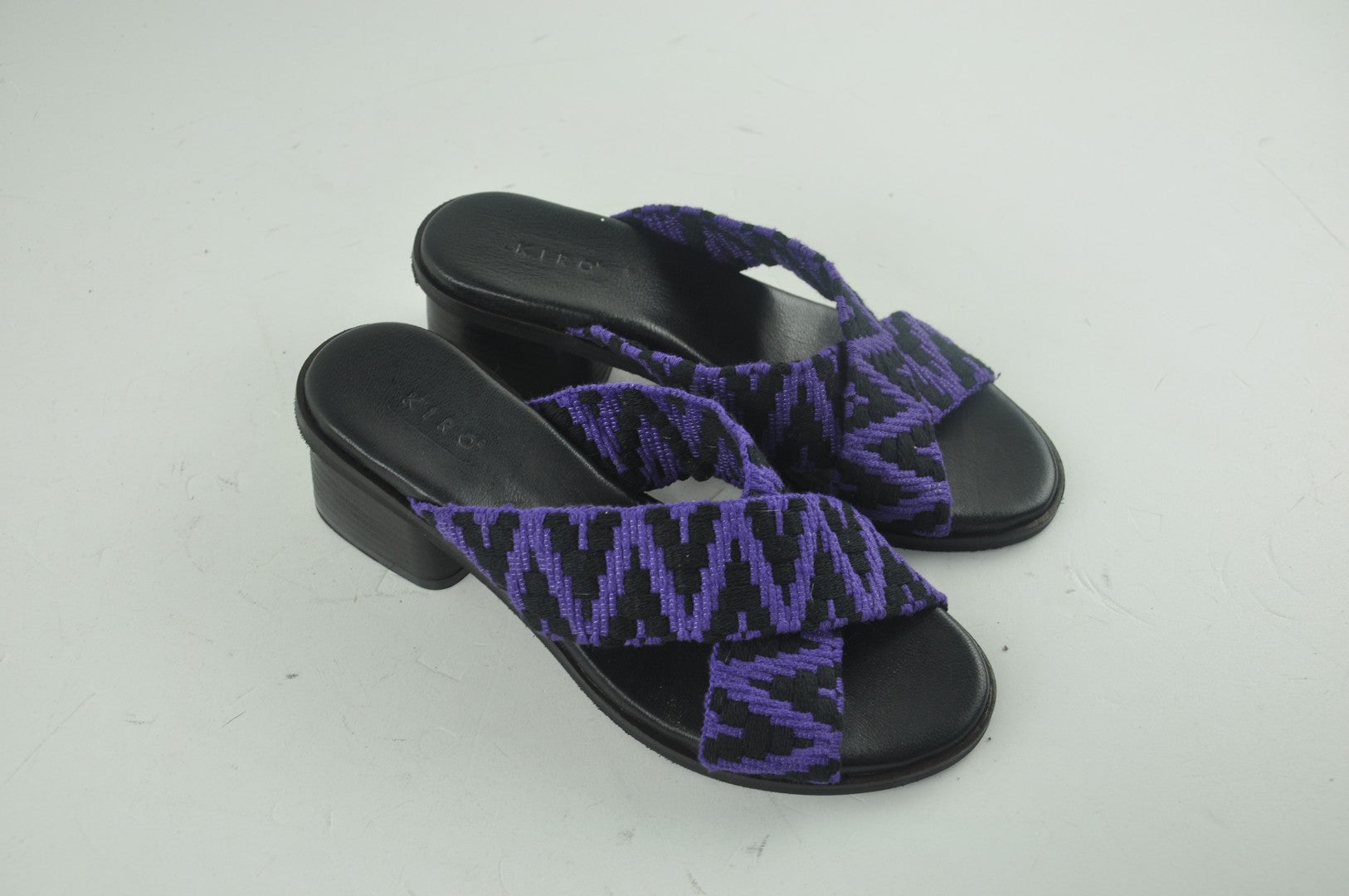 NAIROBI PELLE NERO - FASCIA NERO VIOLA - TACCO 50