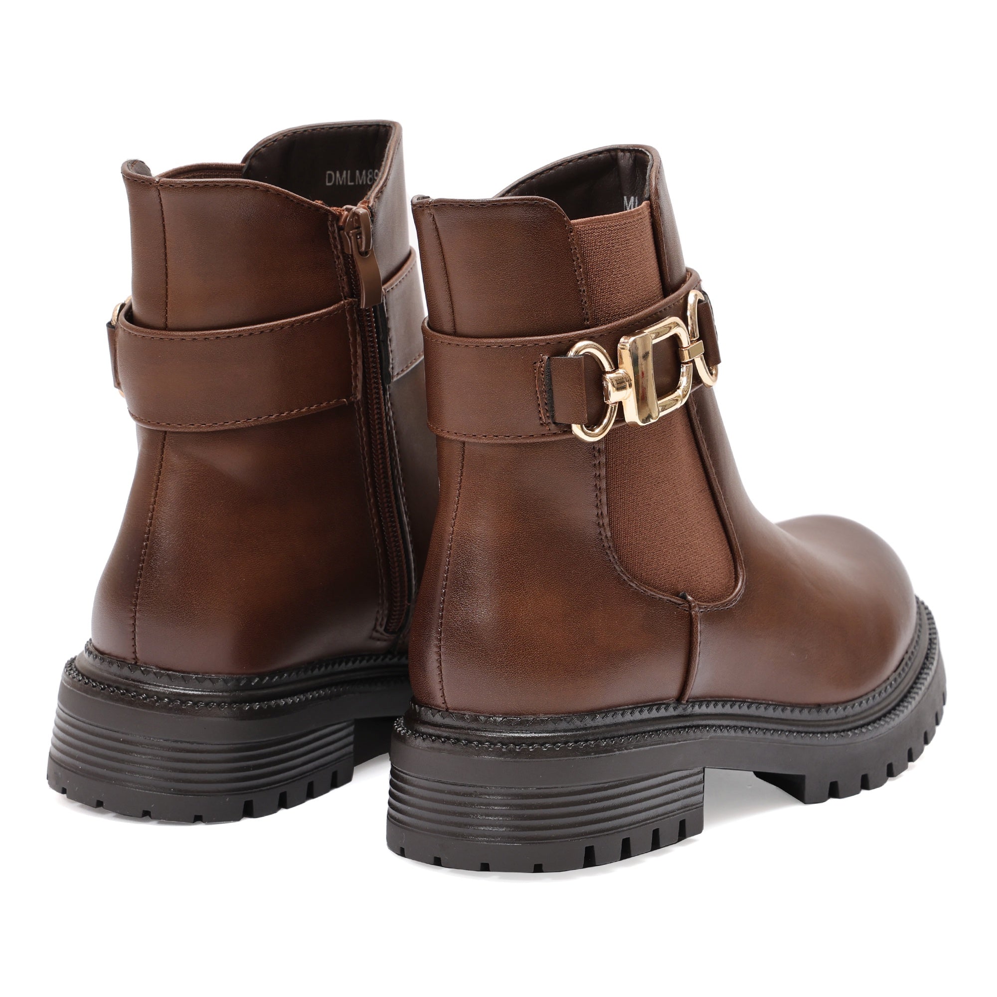 Stivaletto in simil pelle con elastico e fibbia dorata  Marrone