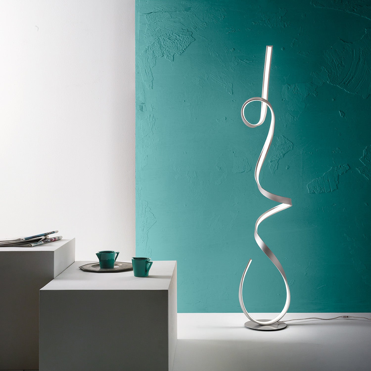 Lumen Lampada da Terra Argento