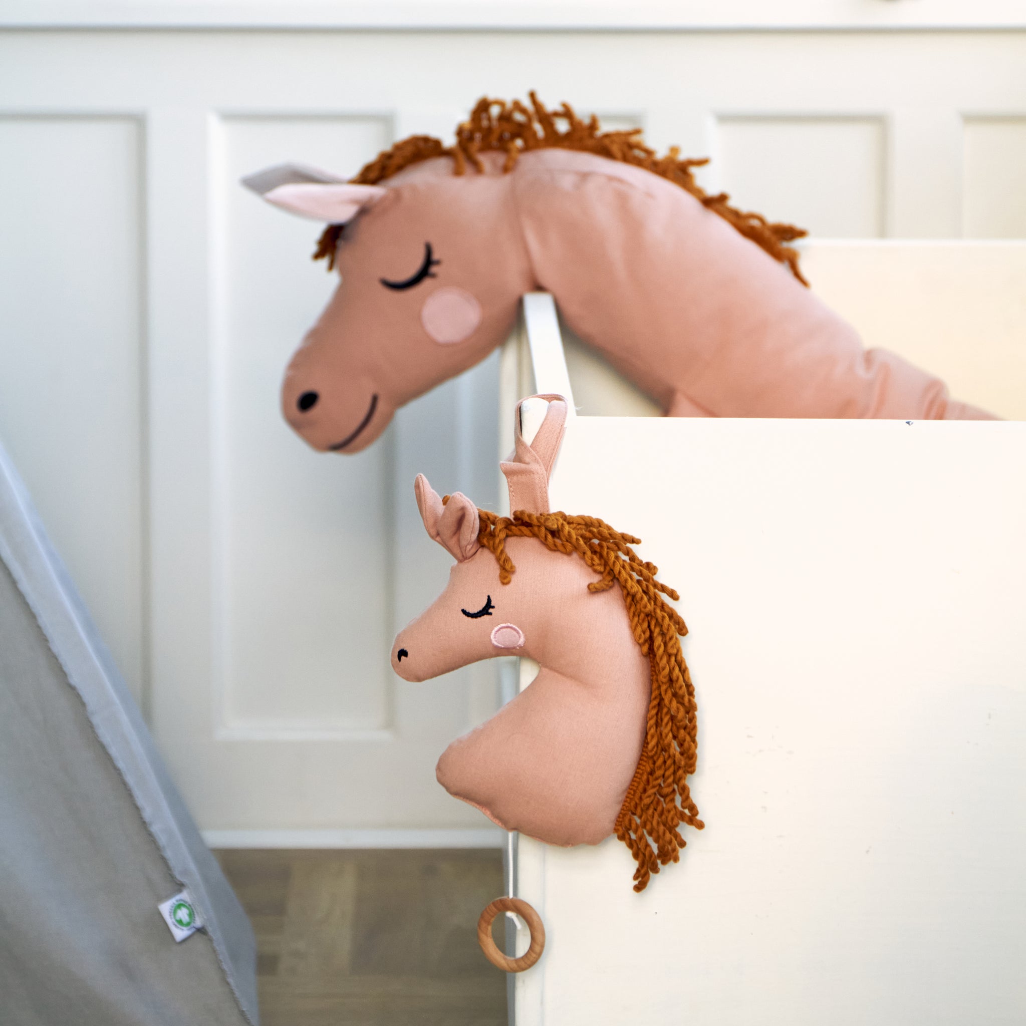 CAVALLO, MOBILE MUSICALE