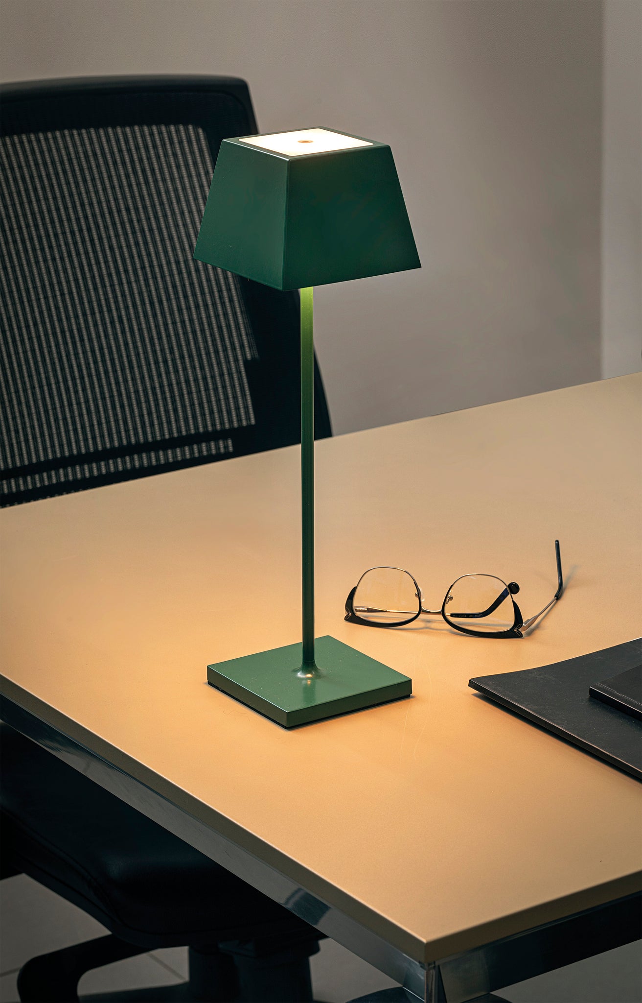 Lampada da tavolo SIESTA - Verde Bosco