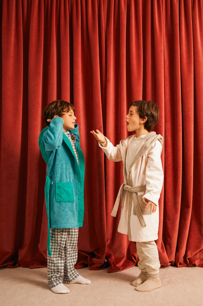 ZUZU BATHROBE