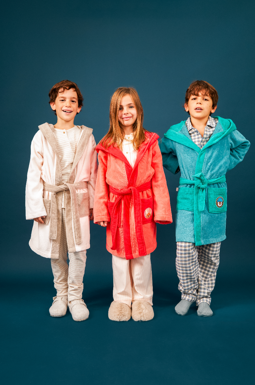 ZUZU BATHROBE